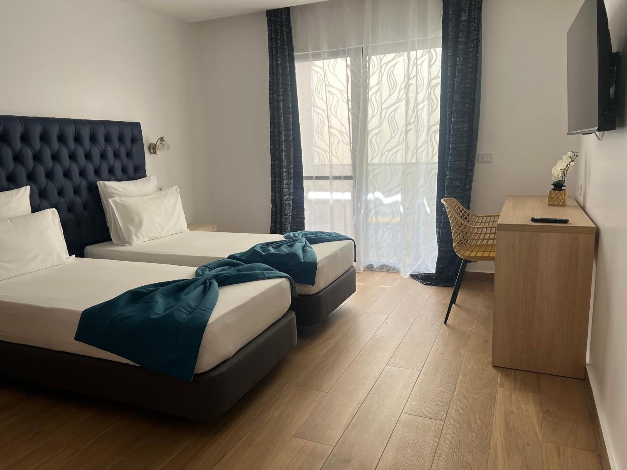 Hotel Blue Sky Tarrafal  Ngoại thất bức ảnh